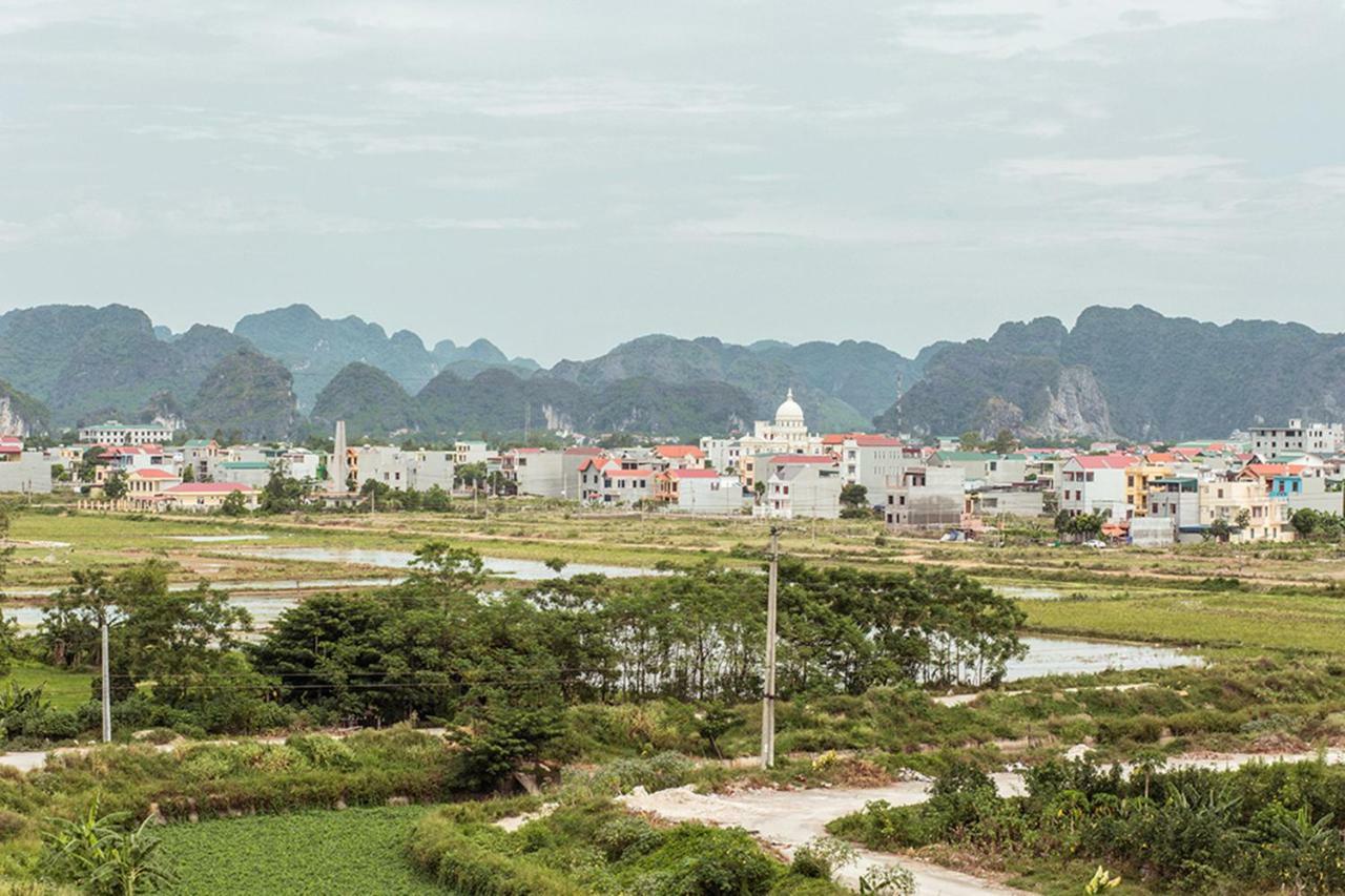 Salina Hotel Ninh Binh Esterno foto